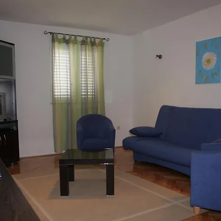 Ante * Makarska